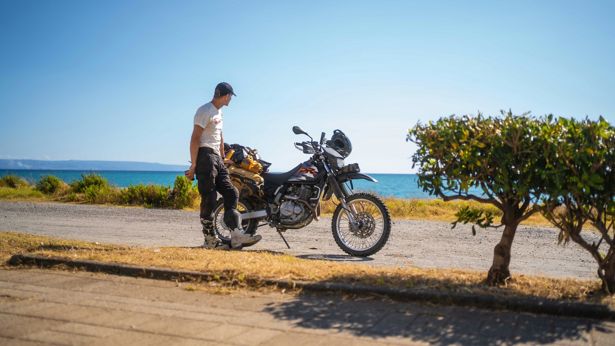 Dual Sport Motorcycles Explained: Why Riders Love the Best of Both Worlds